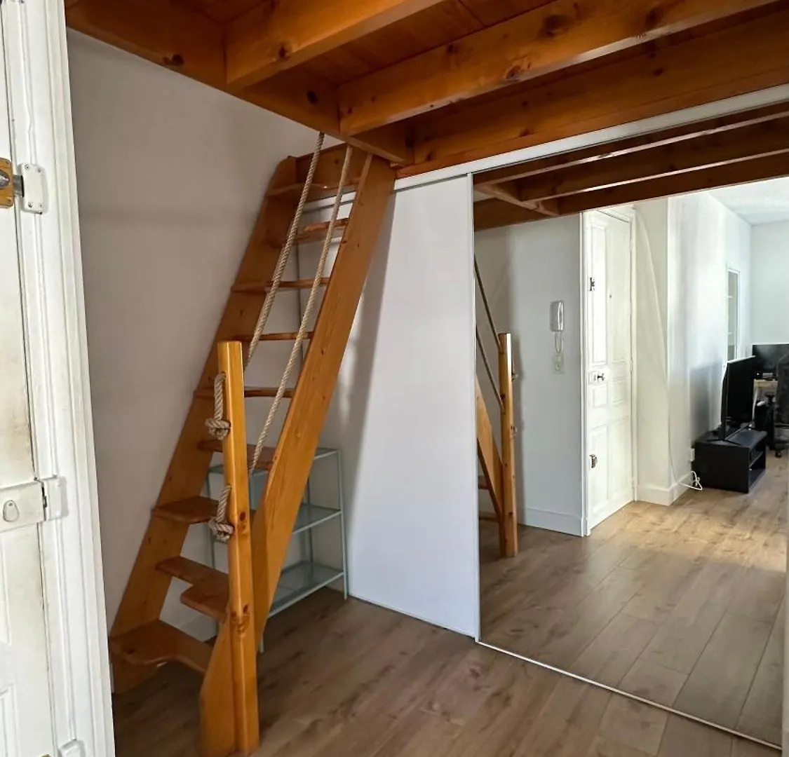 Cosy Studio In Historical Center Avinyon Fransa